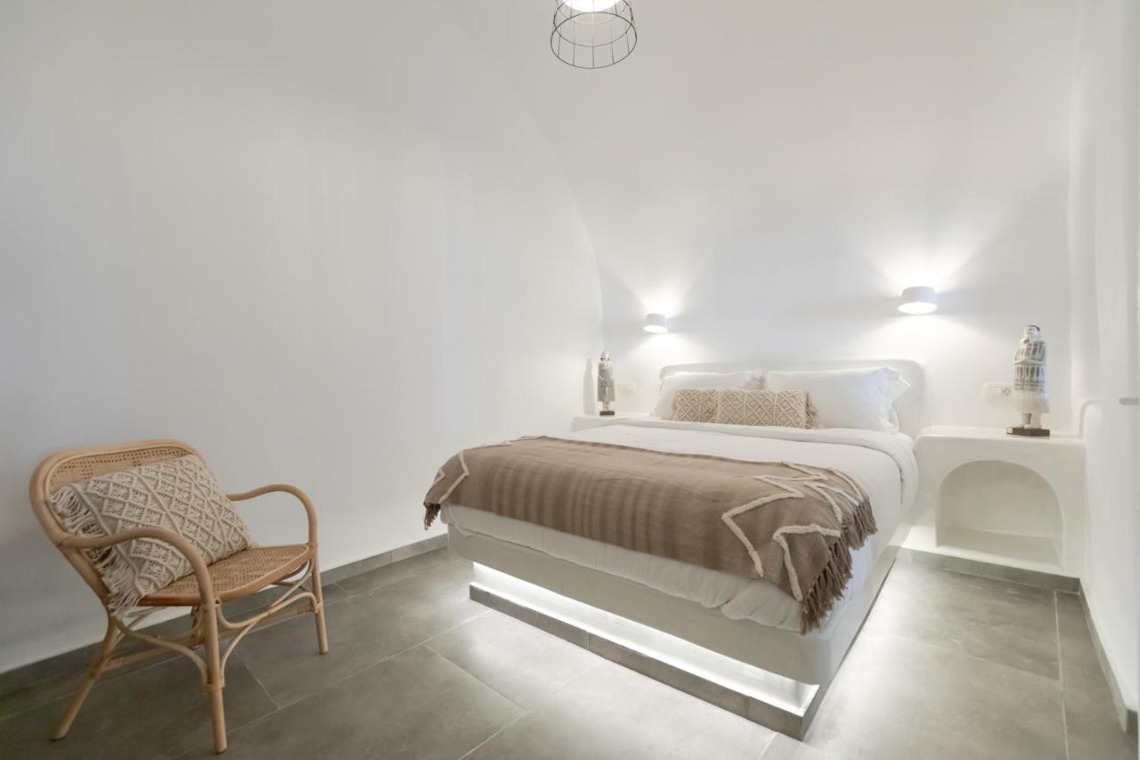 סנטוריני Doukas Caldera Suites מראה חיצוני תמונה